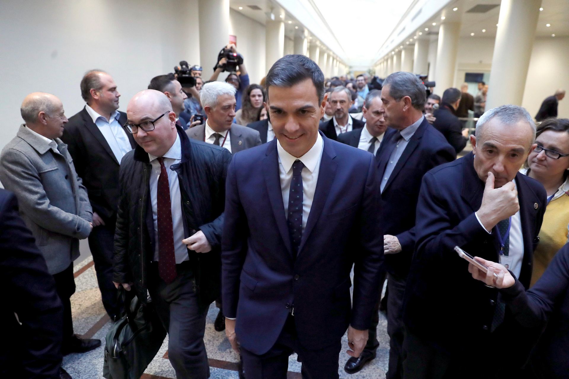 El presidente del Gobierno, Pedro Sánchez, momentos antes de la sesión de control al Gobierno del Senado. / efe