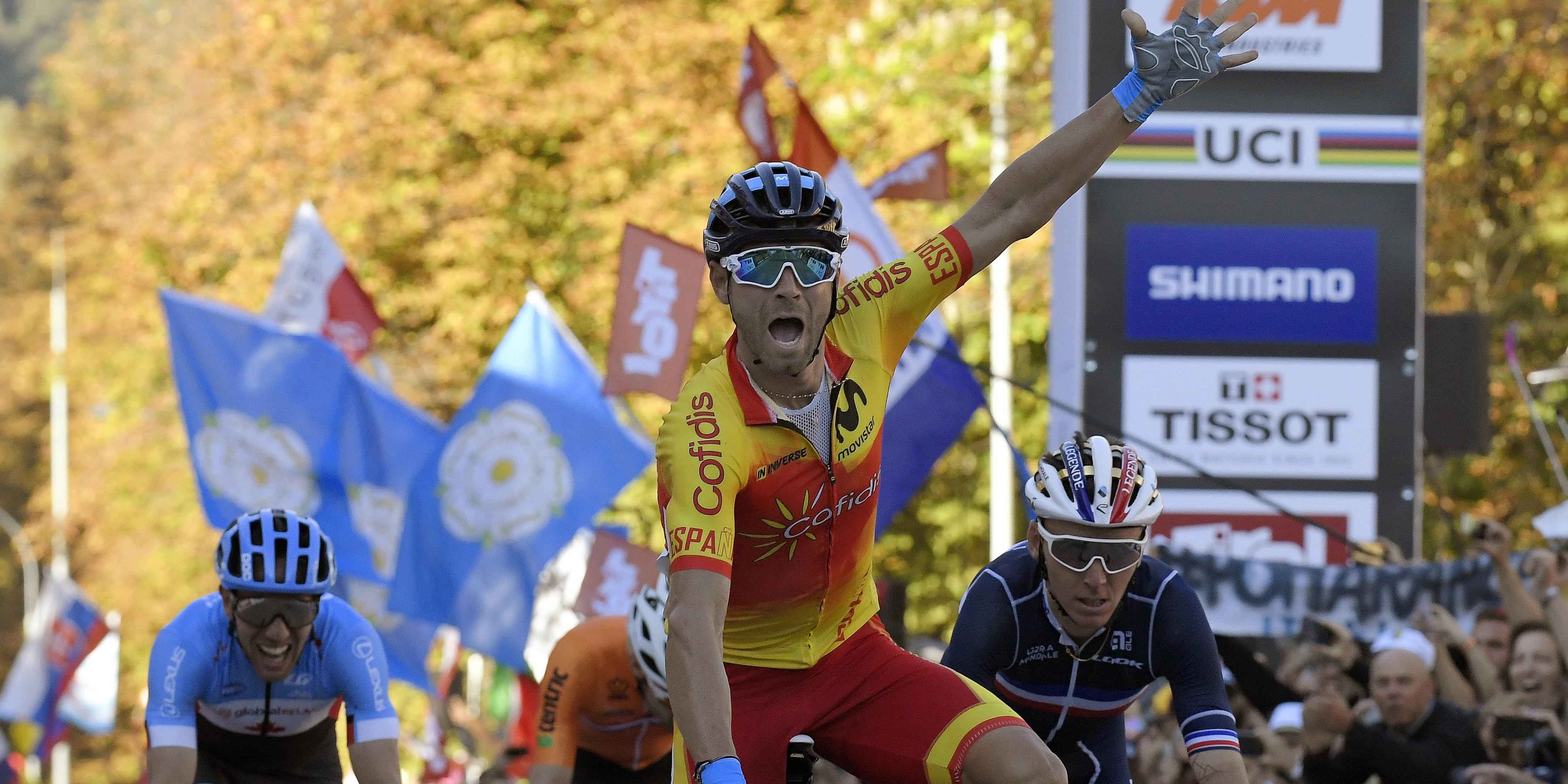 El ansiado oro de Valverde y el adiós de Alonso, protagonistas 1 Alejandro Valverde se proclamó campeón del mundo en Innsbruck tras haber ganado seis medallas previamente. / EFE