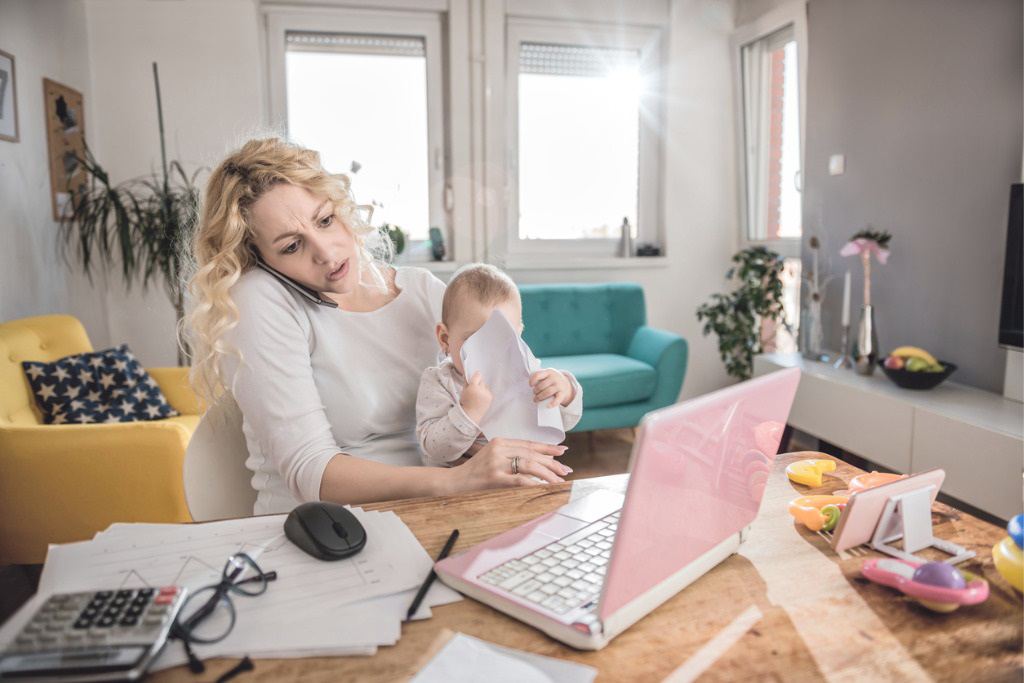 En España, la mayoría de los trabajadores dice ser feliz en su trabajo (76,1%). / europa press