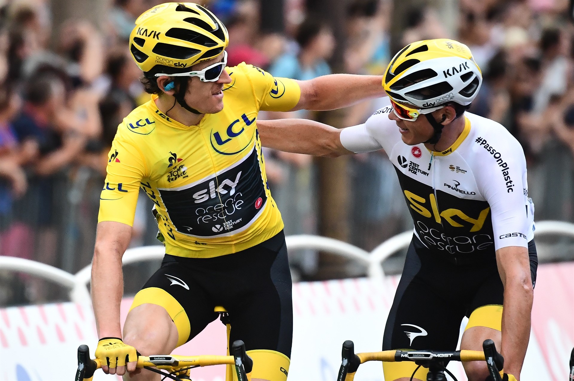 Geraint Thomas (izq) y Chris Froome, durante el pasado Tour de Francia.