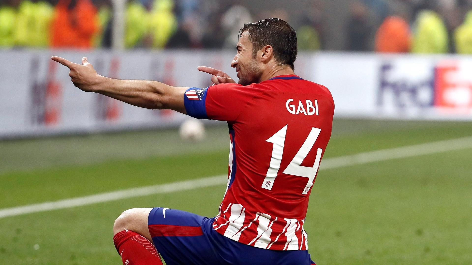 Atlético-Espanyol: honores al capitán 1 Gabi, que esta tarde será homenajeado por la afición rojiblanca, celebra su gol en la última final de la Europa League.