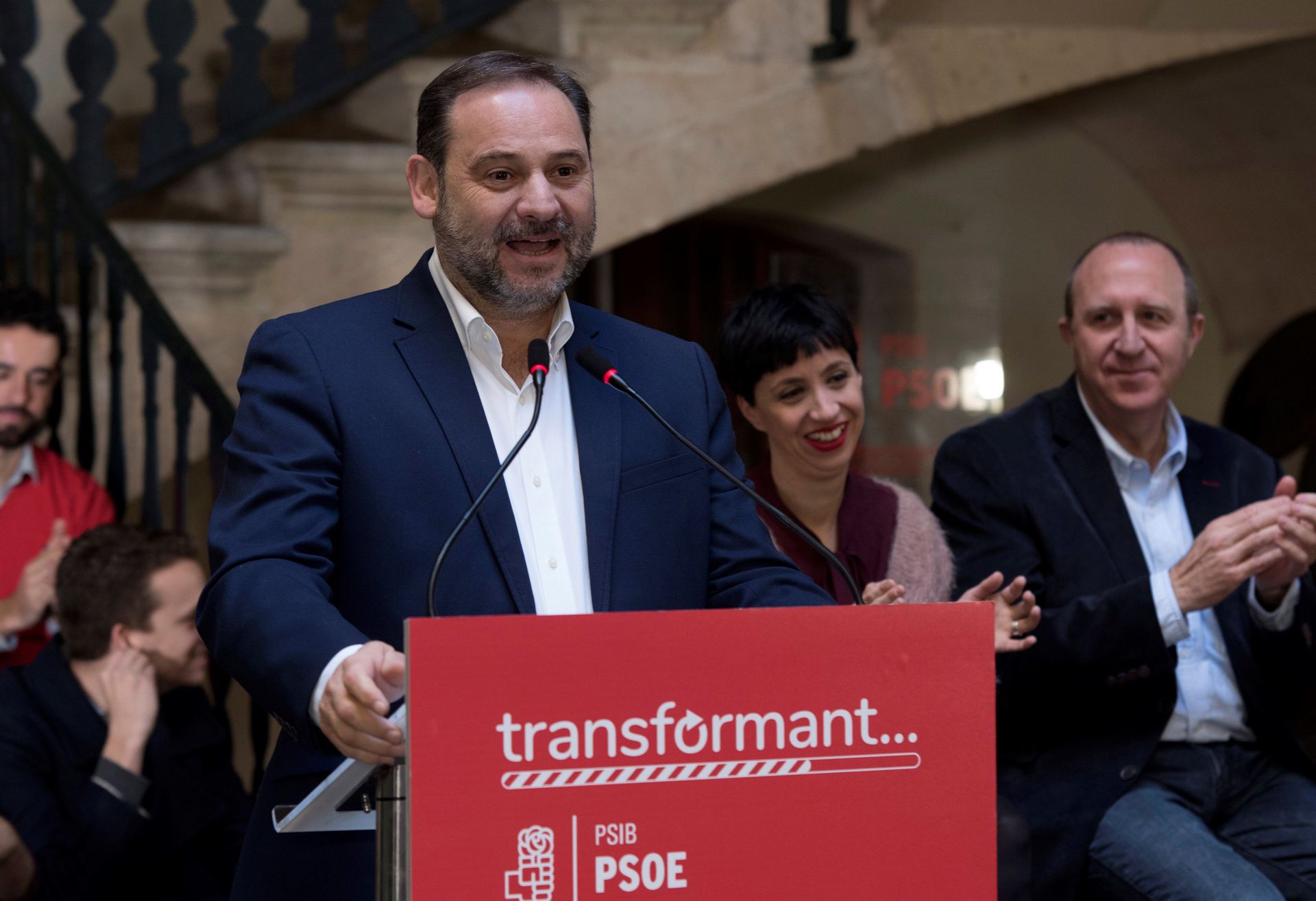 El secretario de Organización socialista, José Luis Ábalos, durante su discurso en Palma de Mallorca.