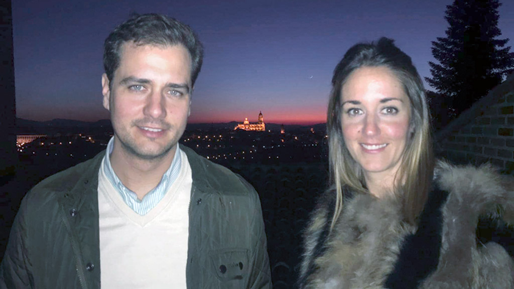 Pablo Pérez y Raquel Fernández el día 7 en el Parador de Turismo. / E. A.