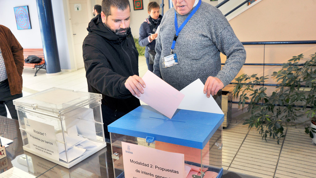 Las votaciones para elegir inversiones en diferentes barrios y otras de interés general se celebraron en noviembre. / Kamarero