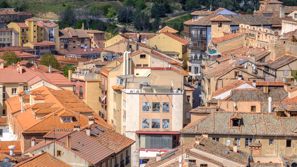 Los destinatarios de las ayudas son familias con medios económicos escasos. / Kamarero