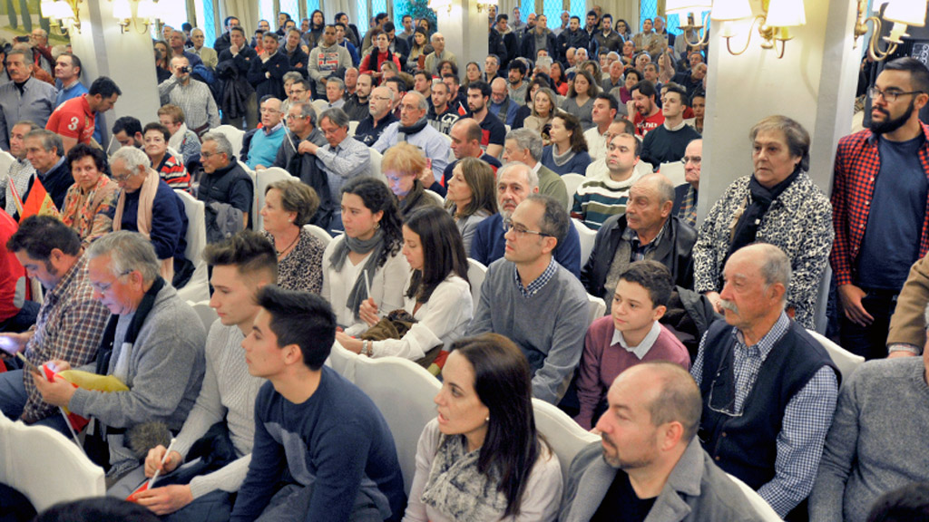Asistentes al acto de Vox el pasado domingo en Segovia. / kamarero