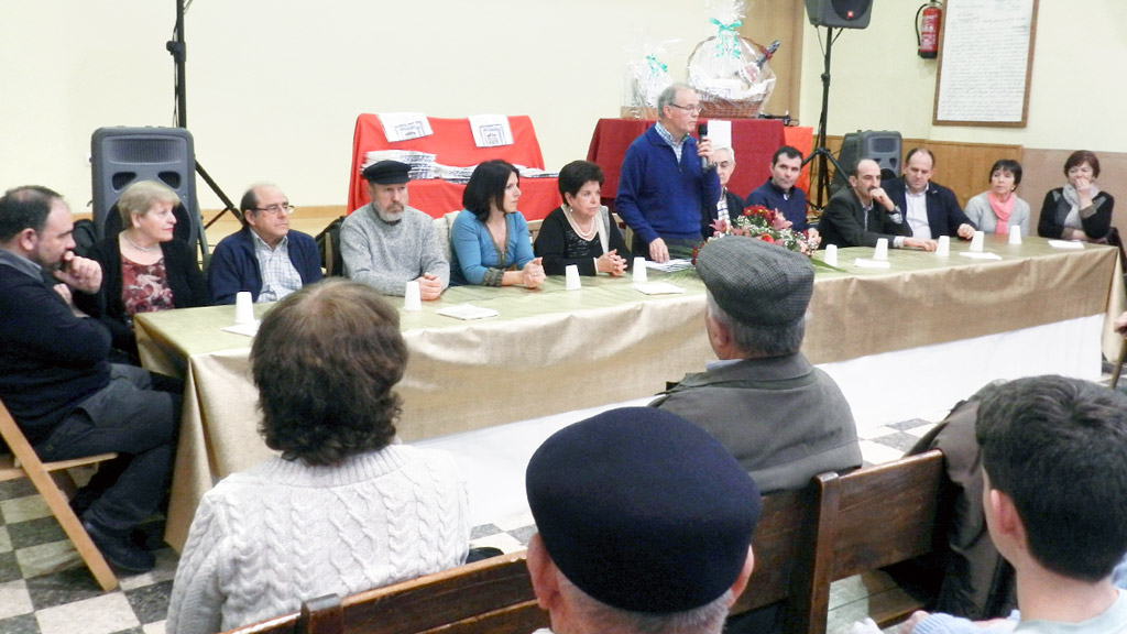La reunión que tuvo lugar con motivo del 115 aniversario de la asociación cultural navera.