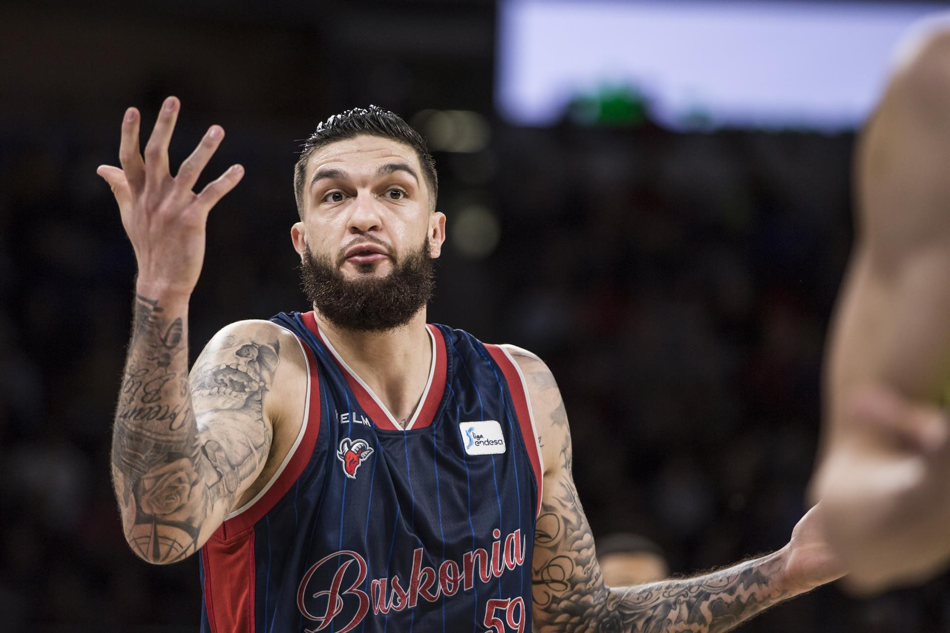 El jugador del Baskonia Vincent Poirier quiere ser una pieza clave en el partido ante el equipo israelí.