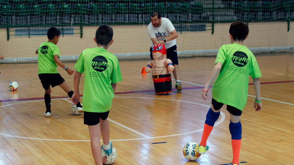 Una actividad del Campus StopGol. / NEREA LLORENTE