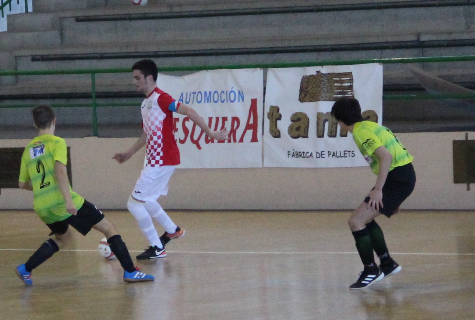 El partido benéfico comenzará a las 20.30 horas./c.n.