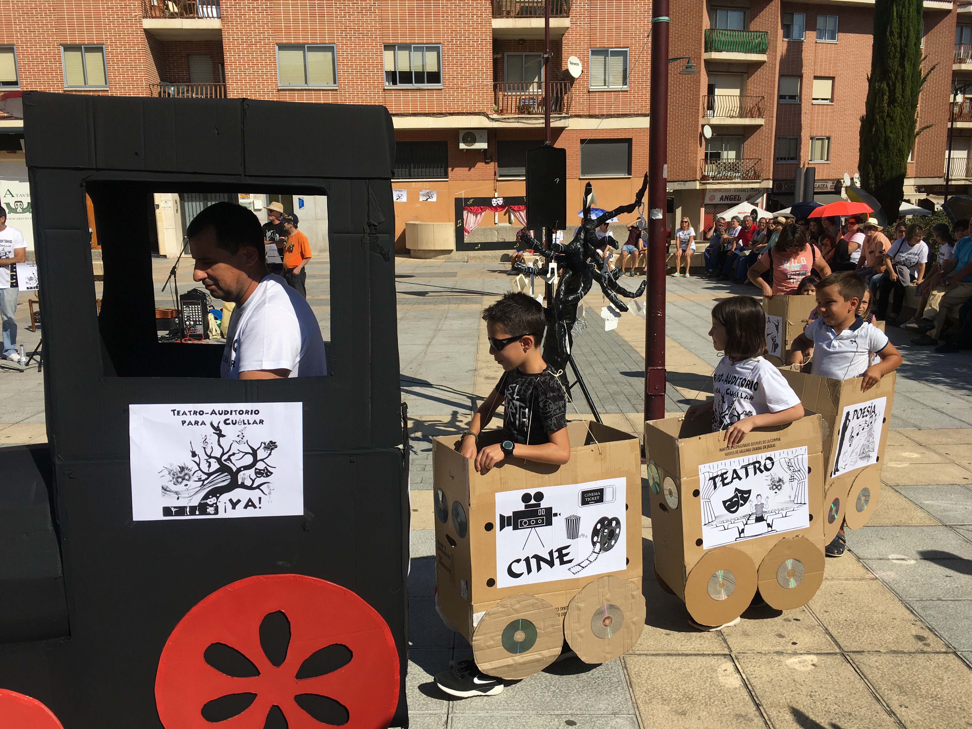 Petición popular para la construcción de un teatro auditorio en Cuéllar del pasado septiembre./c. núñez