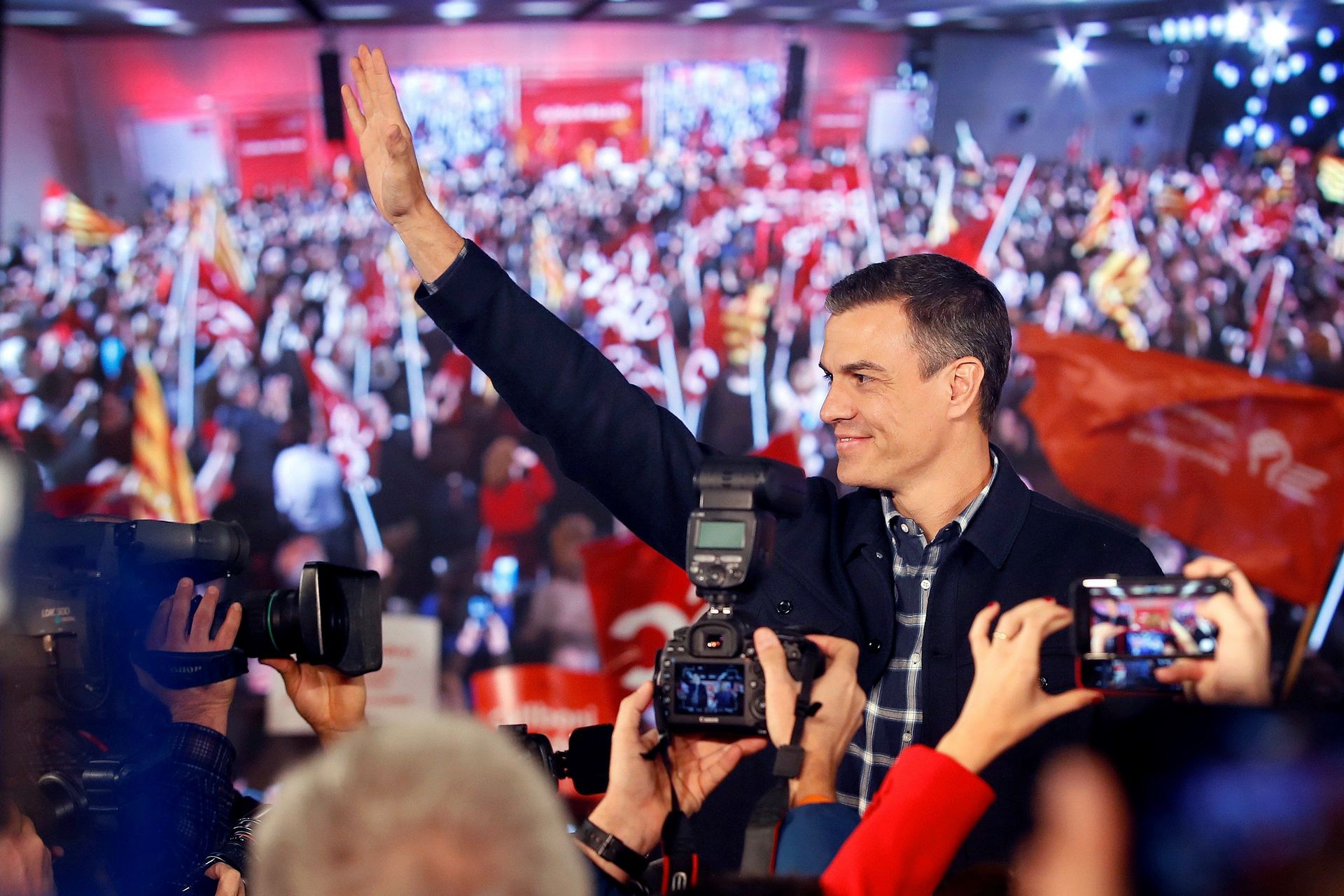 El presidente del Gobierno, Pedro Sánchez, en el acto de apoyo al candidato del PSC a la alcaldía de Barcelona.