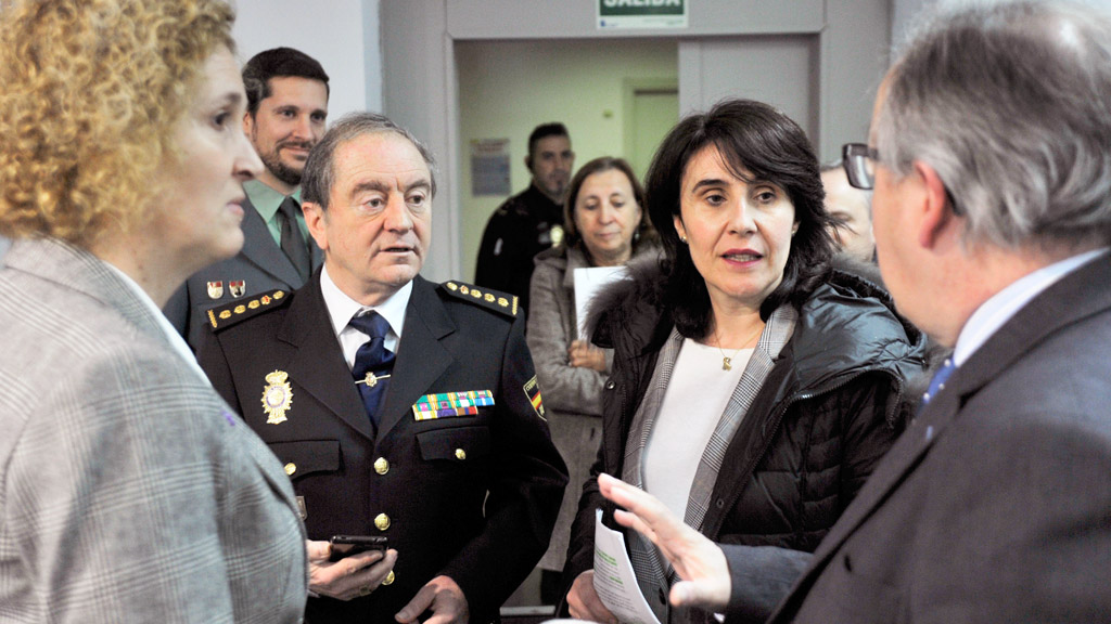 Los responsables de las insitituciones dieron a conocer ayer los detalles de este servicio./KAMARERO