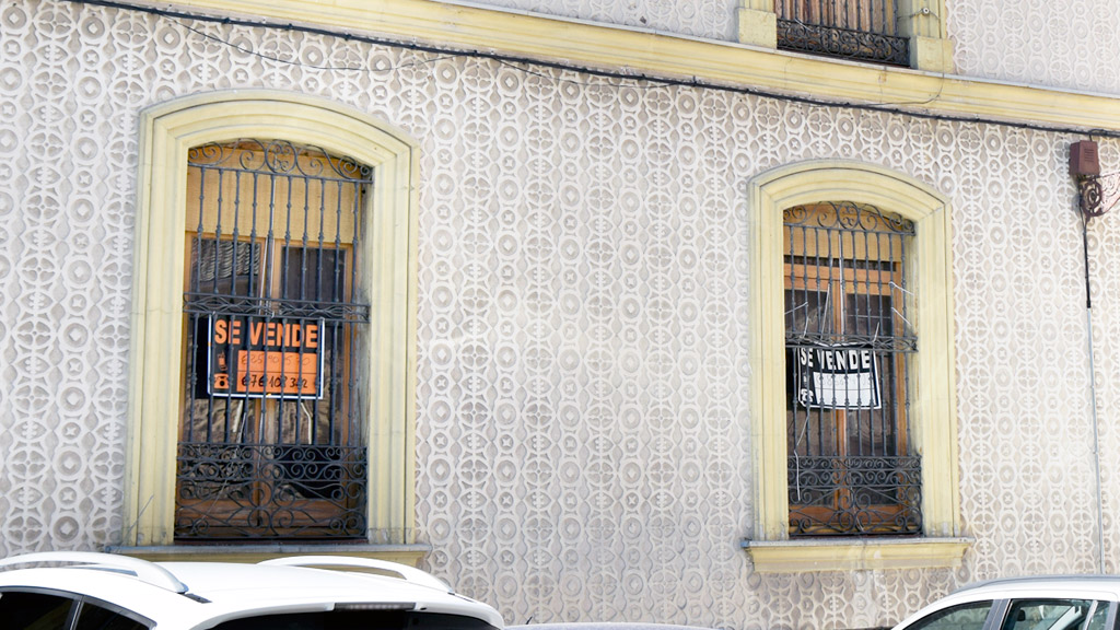 El parque de viviendas en venta en la provincia de Segovia es alto, según los portales especializados. / ROCÍO PARDOS