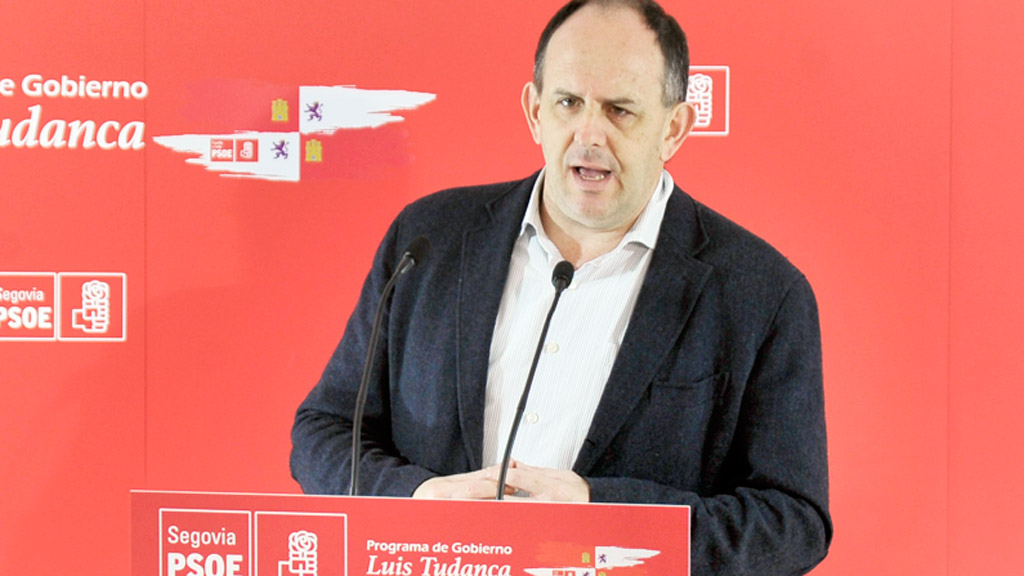 José Luis Aceves, secretario provincial del PSOE. / kamarero