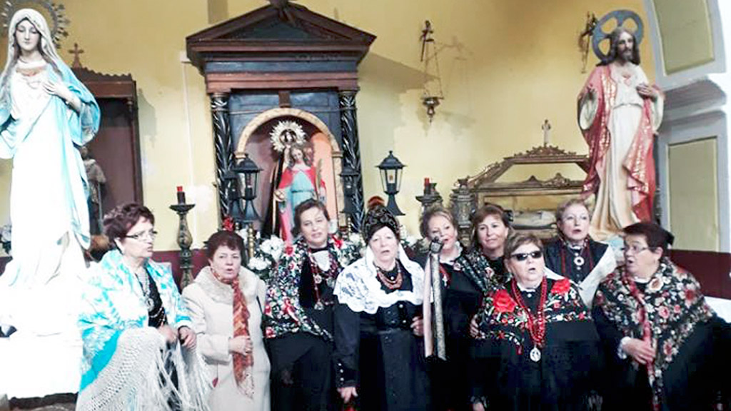 Un grupo de aguederas, durante una de las celebraciones. / el adelantado