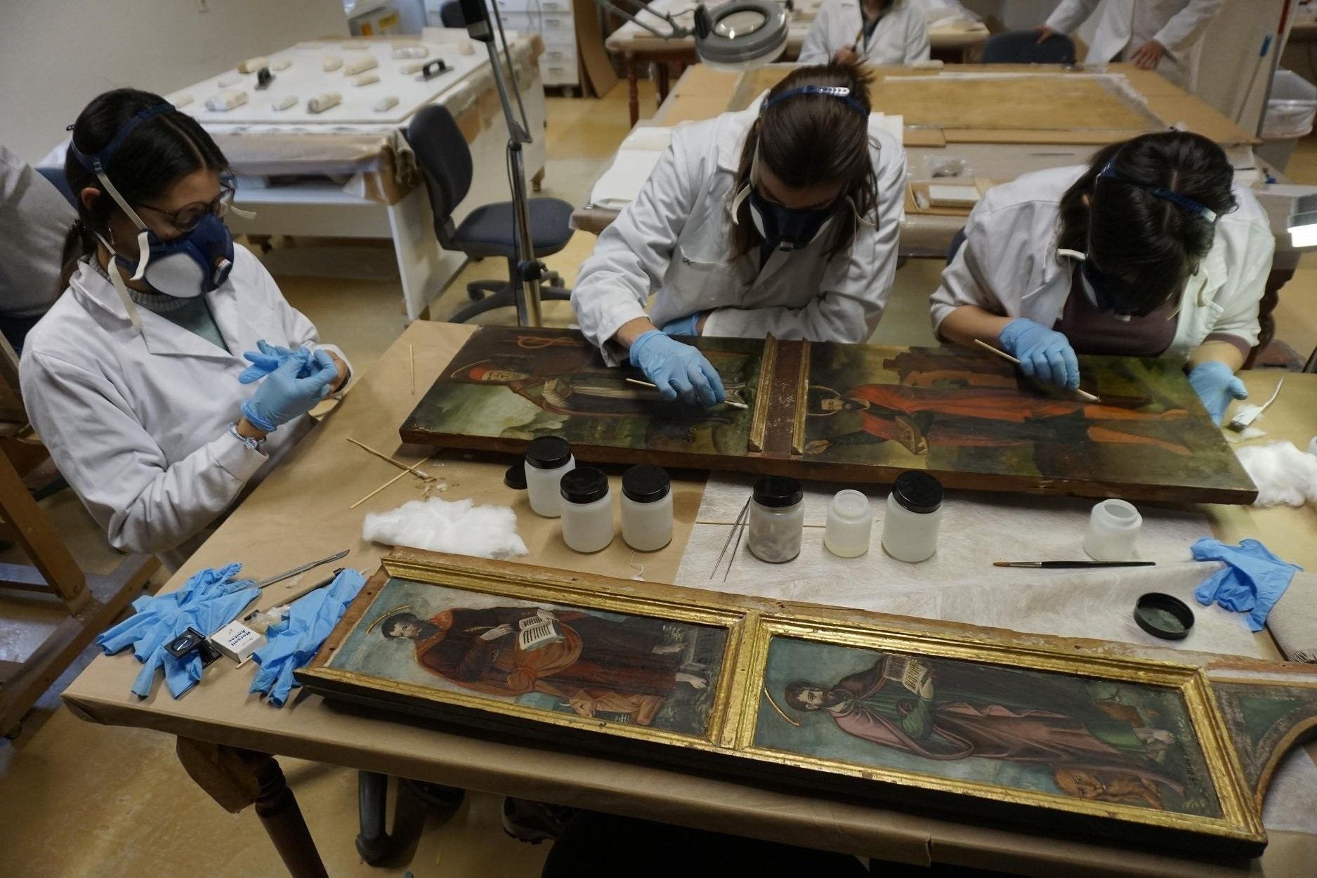 El territorio con una mayor población dedicada a actividades culturales es Madrid. / europa press

ARAGÓN.-Alumnos de un curso de la Fundación Santa María de Albarracín (Teruel) restauran siete obras de los siglos XVI al XVIII

  (Foto de ARCHIVO)

25/05/2018