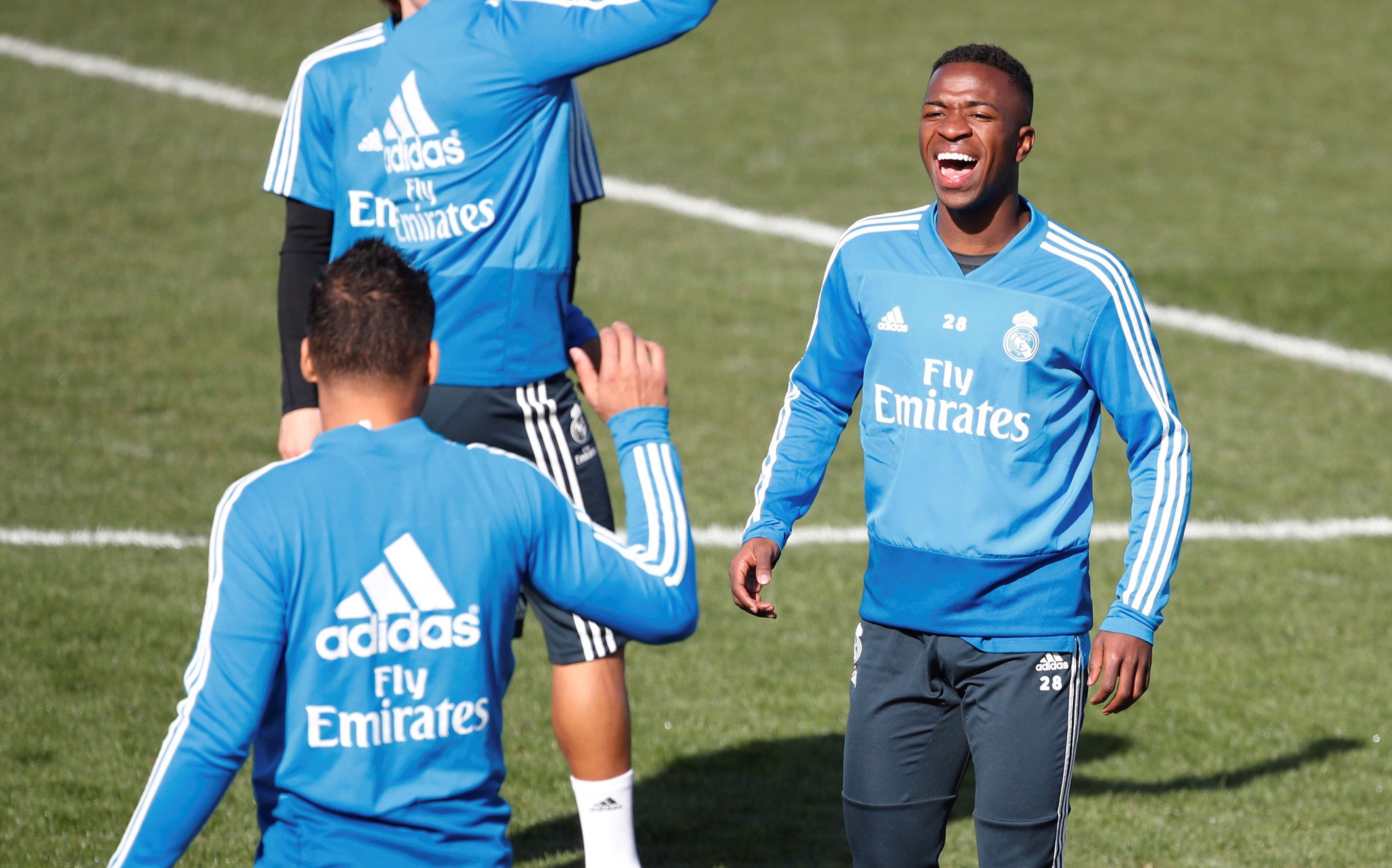 Levante-Real Madrid: la custodia de las esperanzas 1 Vinicius, suplente ante el Girona, volverá al once en el Ciudad de Levante para tratar de mantener las opciones del Real Madrid en la Liga Santander.