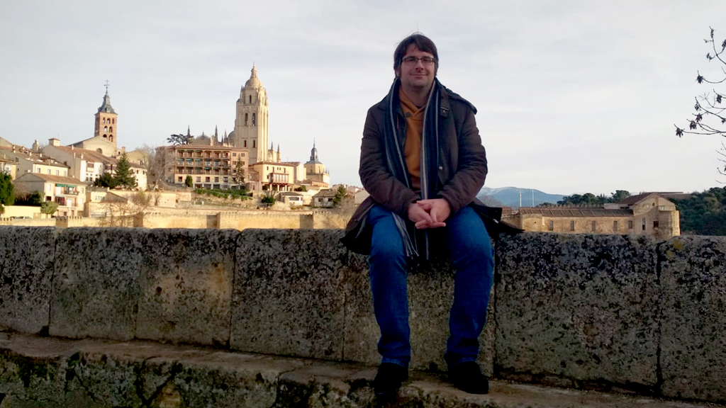 El profesor y escritor, Mario Llamazares Torrao.