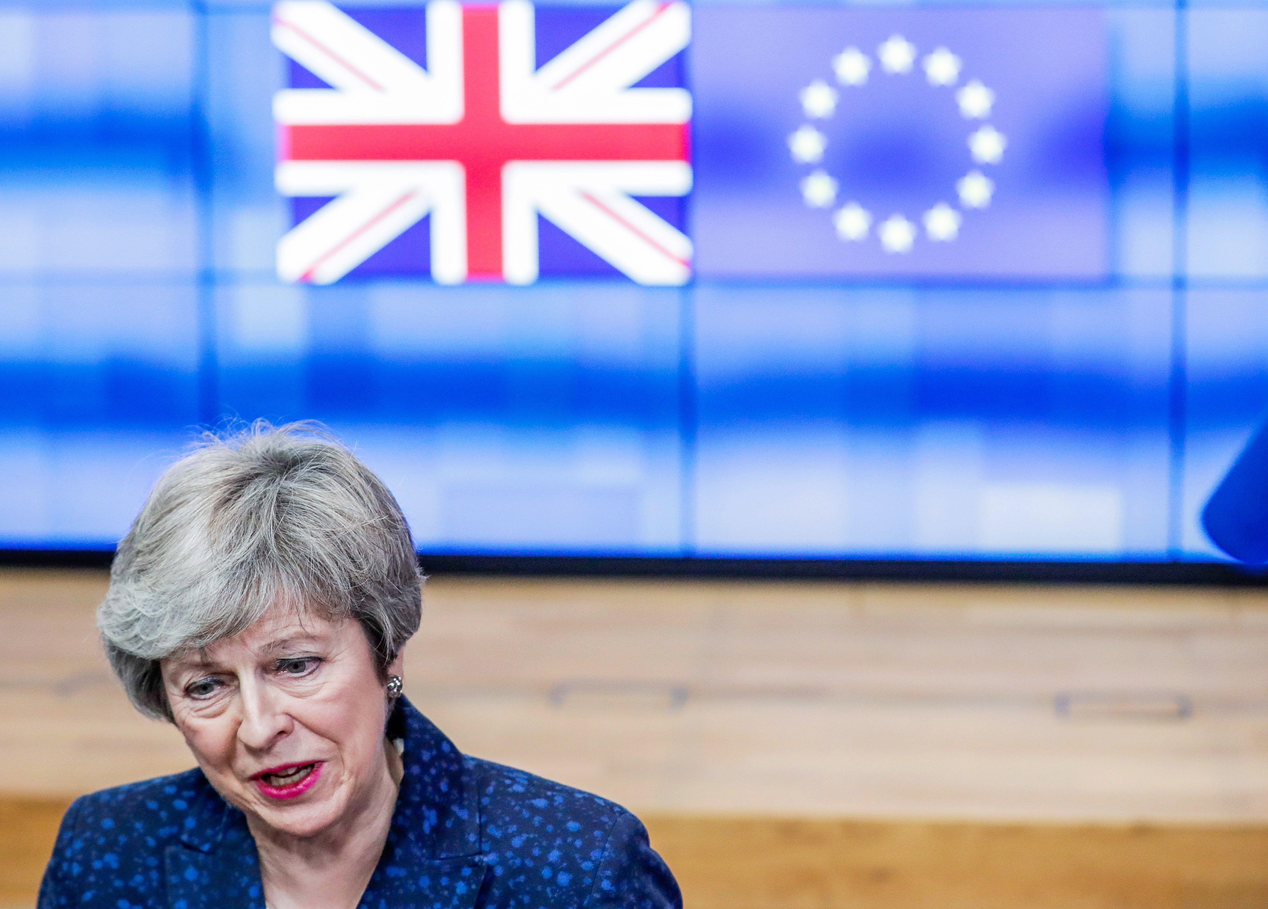La primera ministra, Theresa May, informará a más tardar el martes sobre el estado de las negociaciones.