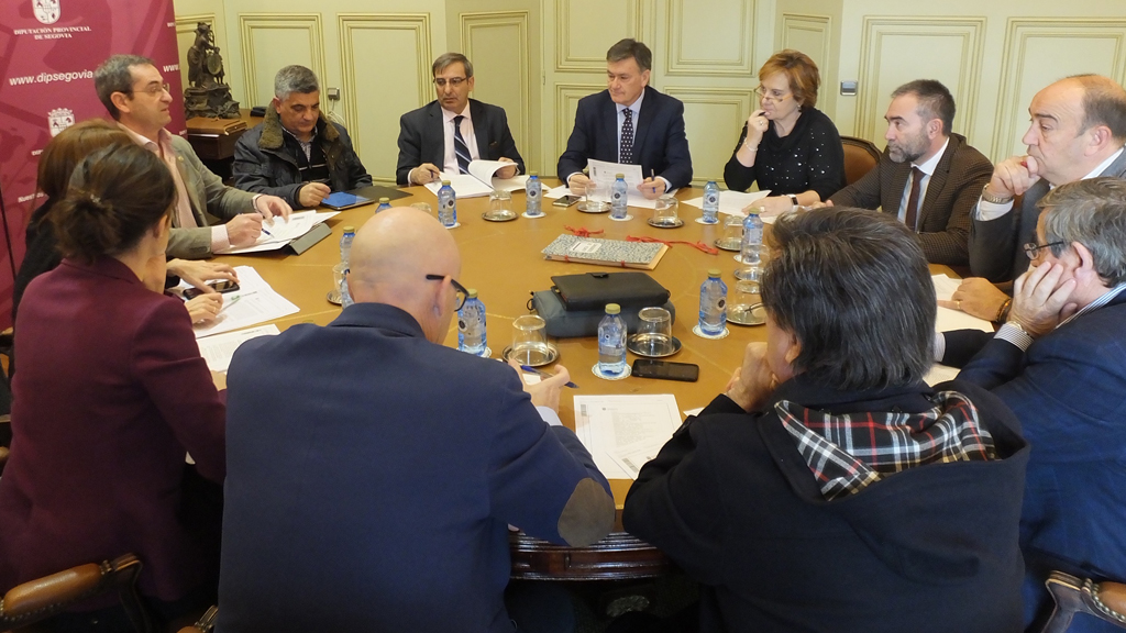 Reunión de la Junta de Gobierno de la Diputación Provincial de Segovia. / E. A.