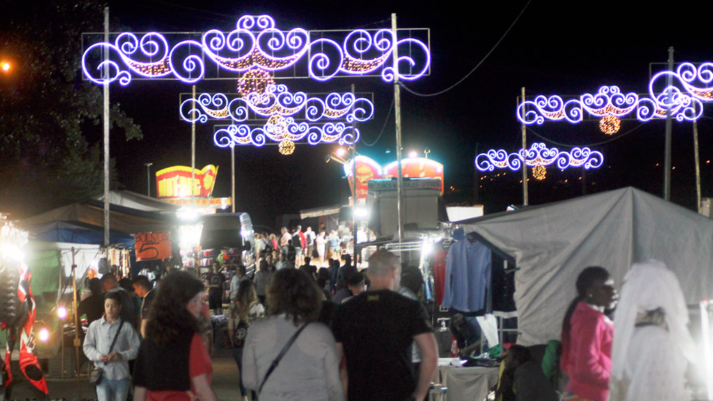 Recinto ferial de las Fiestas de San Juan y San Pedro en el barrio de La Albuera. / M. G.