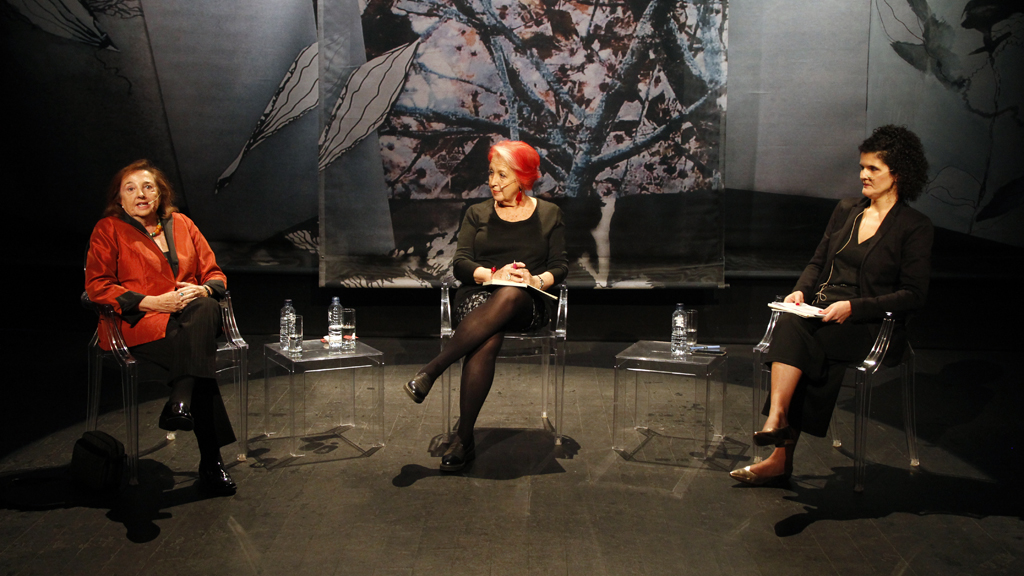 Carmen Sarmiento y Rosa María Calaf  hablaron sobre periodismo y compromiso en su intervención./NEREA LLORENTE
