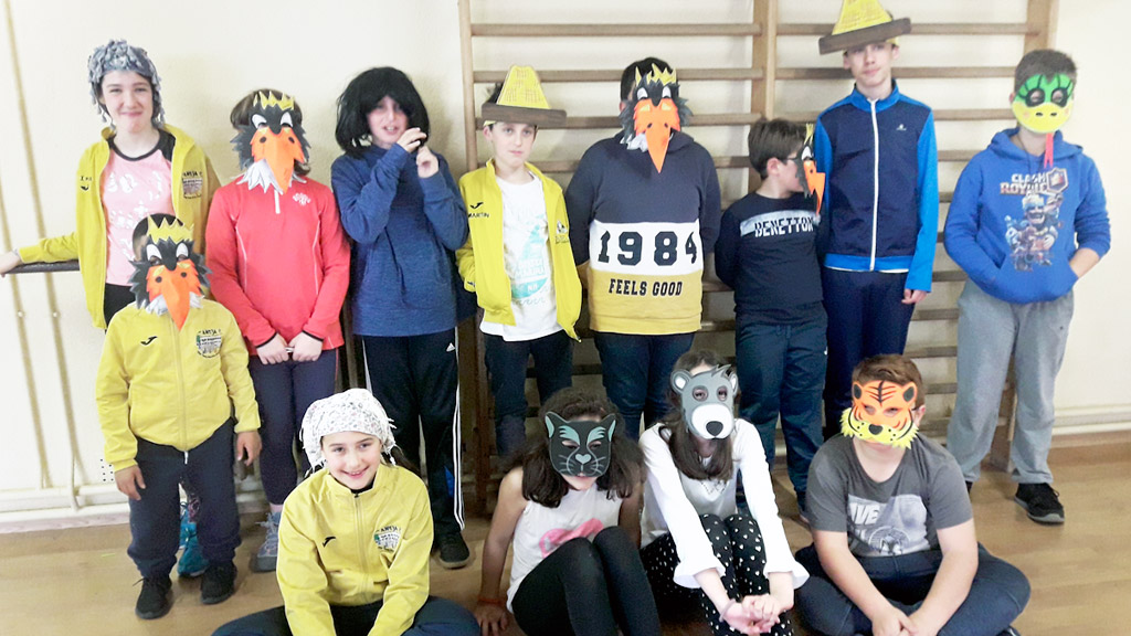 Grupo de alumnos del colegio Fray Juan de la Cruz que participa en el programa europeo de integración y colaboración. / E. A.