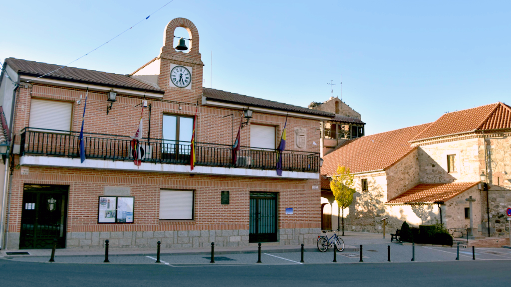 La oposición paraliza otra inversión para el arreglo de la calle Monterrubio.