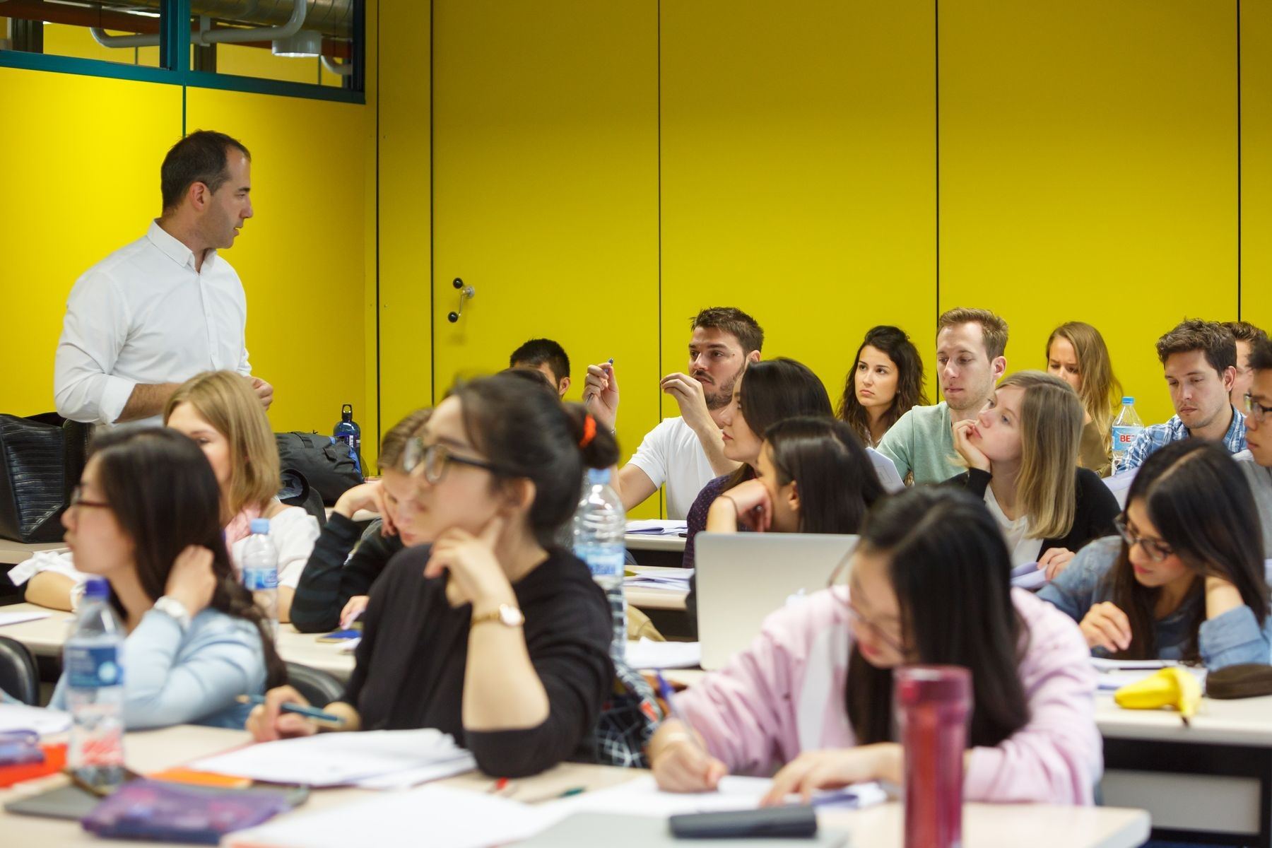 El programa de inglés diferencia entre cursos de carácter general y cursos especializados. / europa press