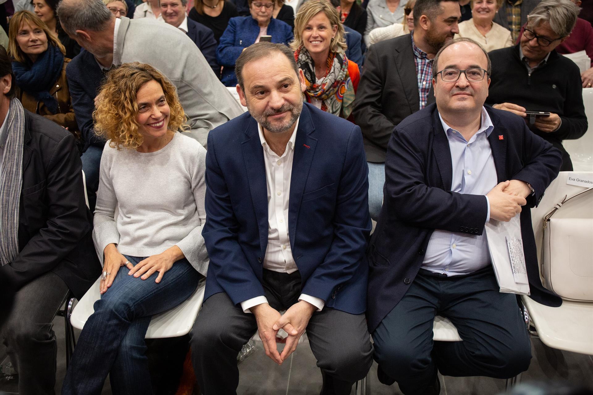 Meritxell Batet, José Luís Ábalos y Miquel Iceta.