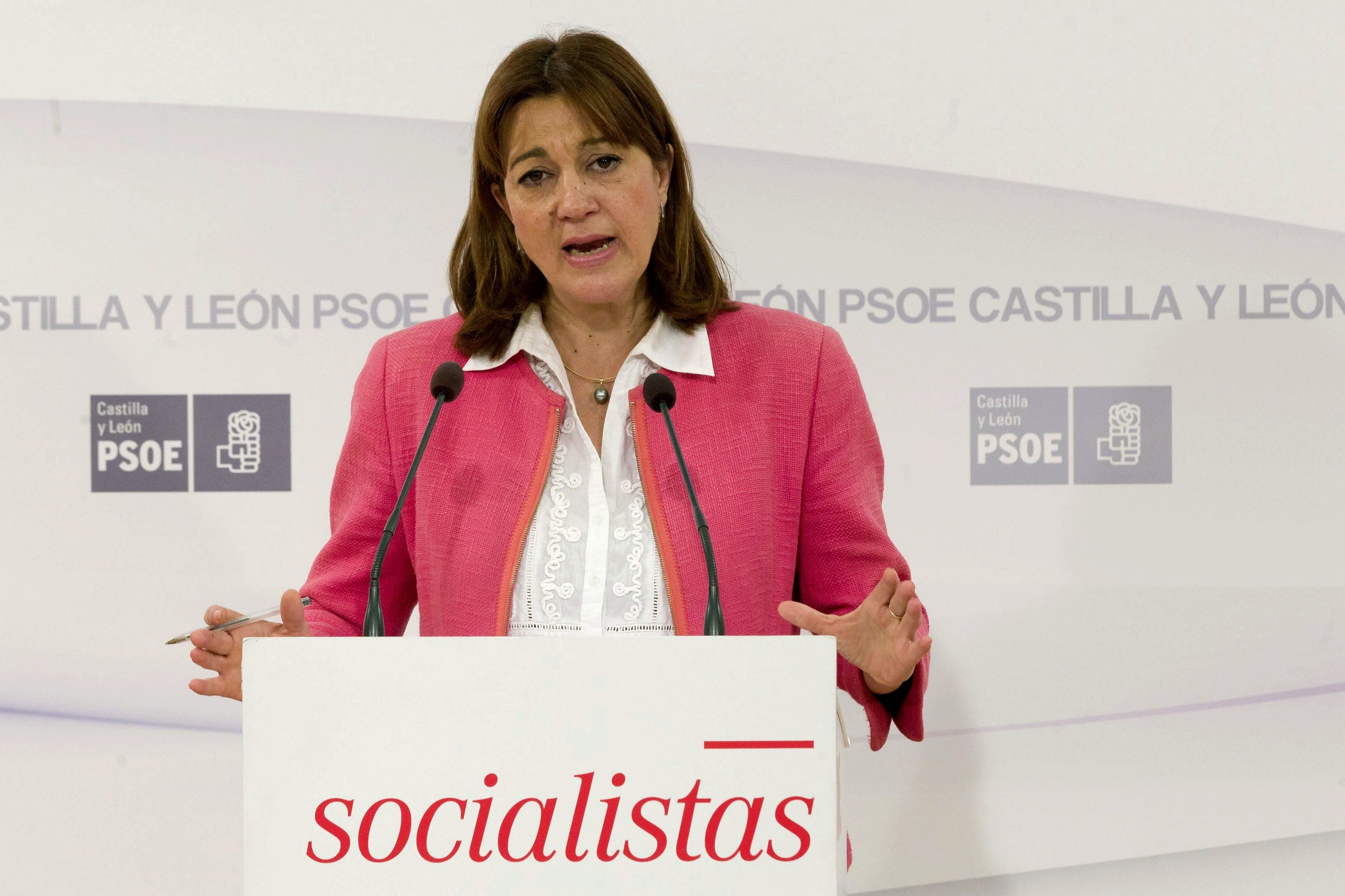 La antigua militante socialista advierte del peligro de que el futuro Gobierno dependa del independentismo.