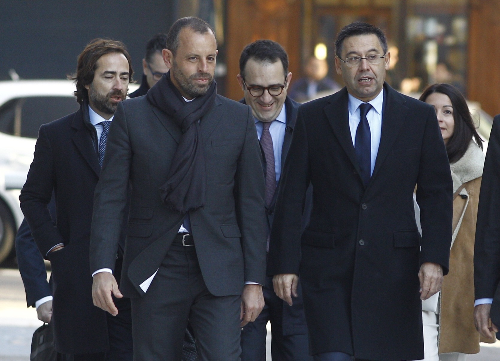 El expresidente del Barcelona Sandro Rosell junto al actual mandatario de la entidad, Josep Maria Bartomeu.