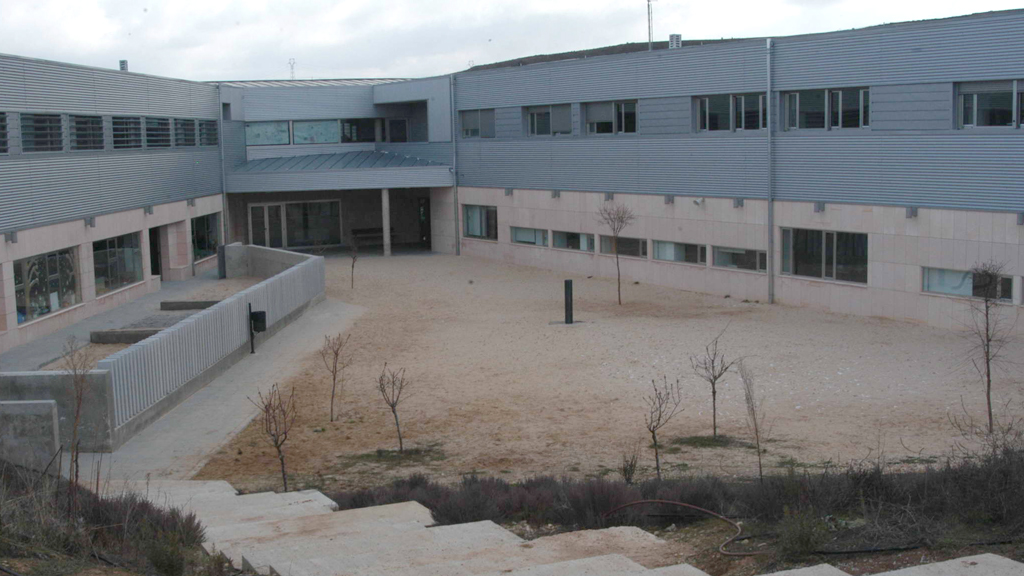 Imagen de archivo de las instalaciones del Centro de Educación Obligatoria Virgen de la Peña, de Sepúlveda. / g.h.