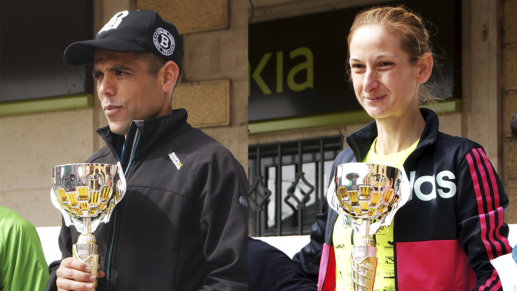 Hafid Mhamdi y Elena Holguera, en el primer escalón del podio de la carrera de Fuentepelayo. / A.M.