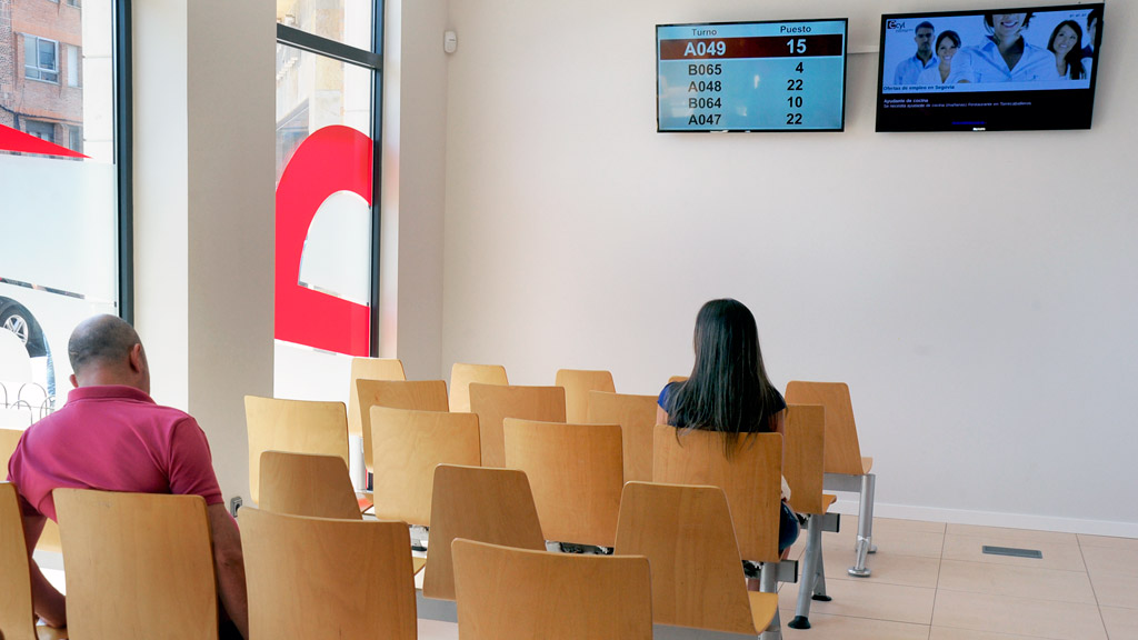 Oficina del Ecyl en Segovia /KAMARERO