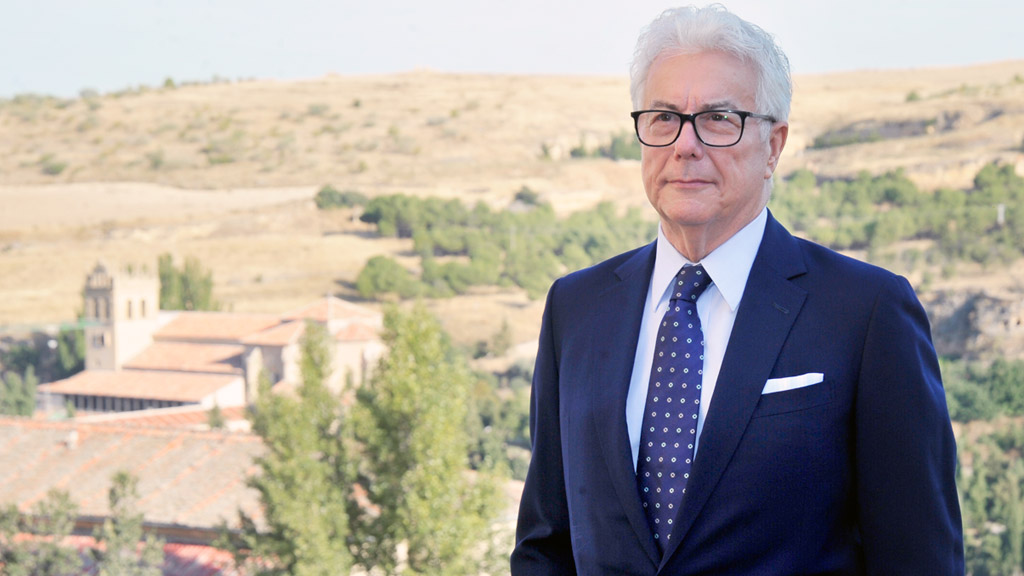 El escritor británico Ken Follett participó el año pasado en el Hay Festival Segovia. / Kamarero