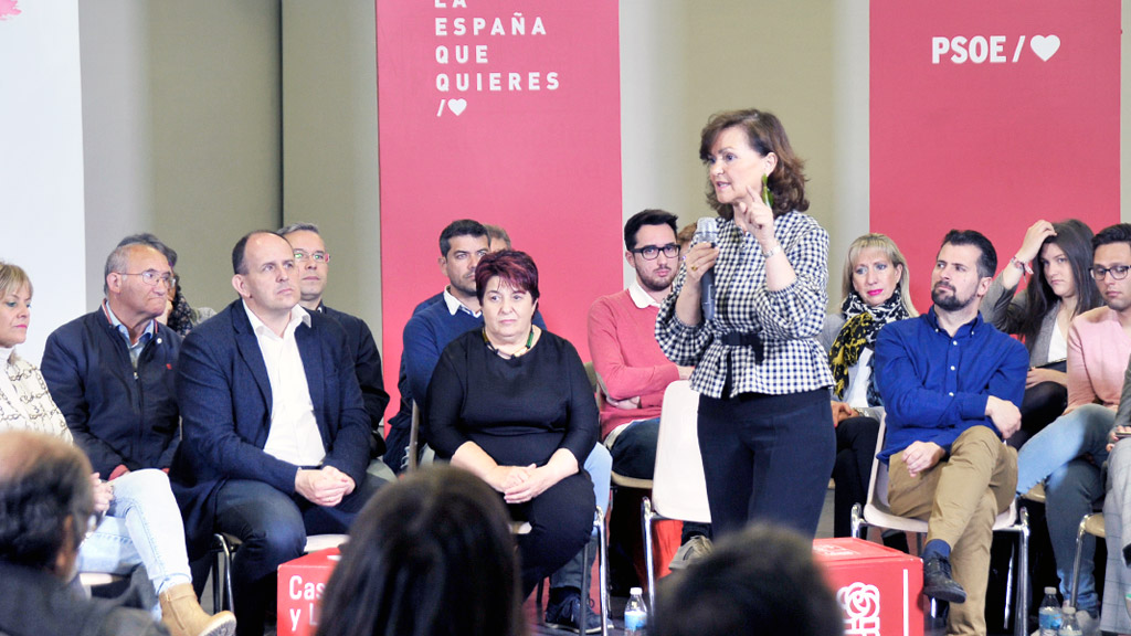 Carmen Calvo y Luis Tudanca participaron con la alcaldesa, Clara Luquero, en un acto en La Cárcel. / kamarero