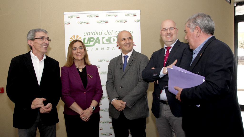 Pedro Matarranz, Virginia Barcones, Pedro Llorente, Miguel Ángel Higuera y Aurelio González, en la jornada. / n. llorente