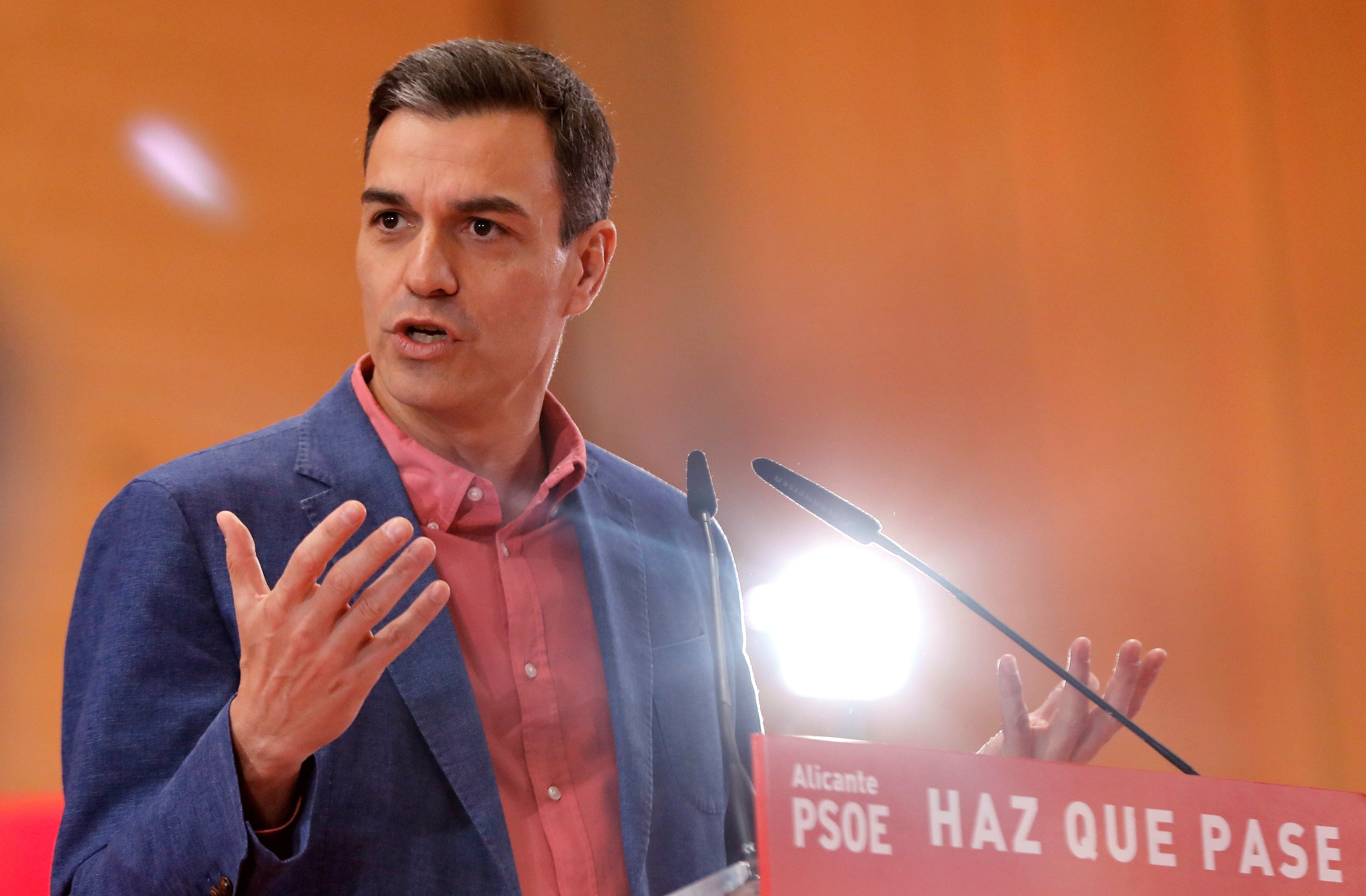 El presidente del Gobierno y candidato del PSOE, Pedro Sánchez, durante su intervención en Alicante.
