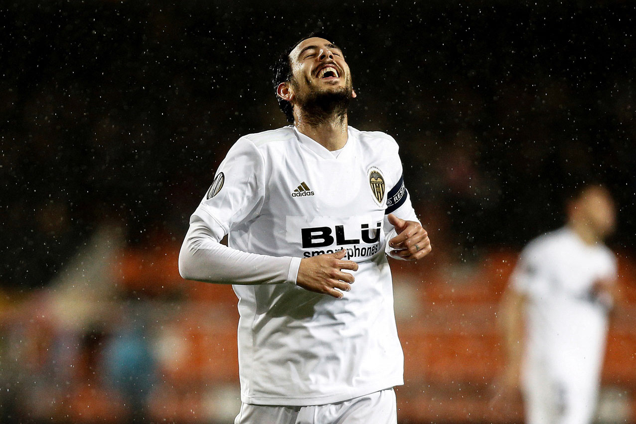 El Valencia no especula 1 Dani Parejo celebra su gol.