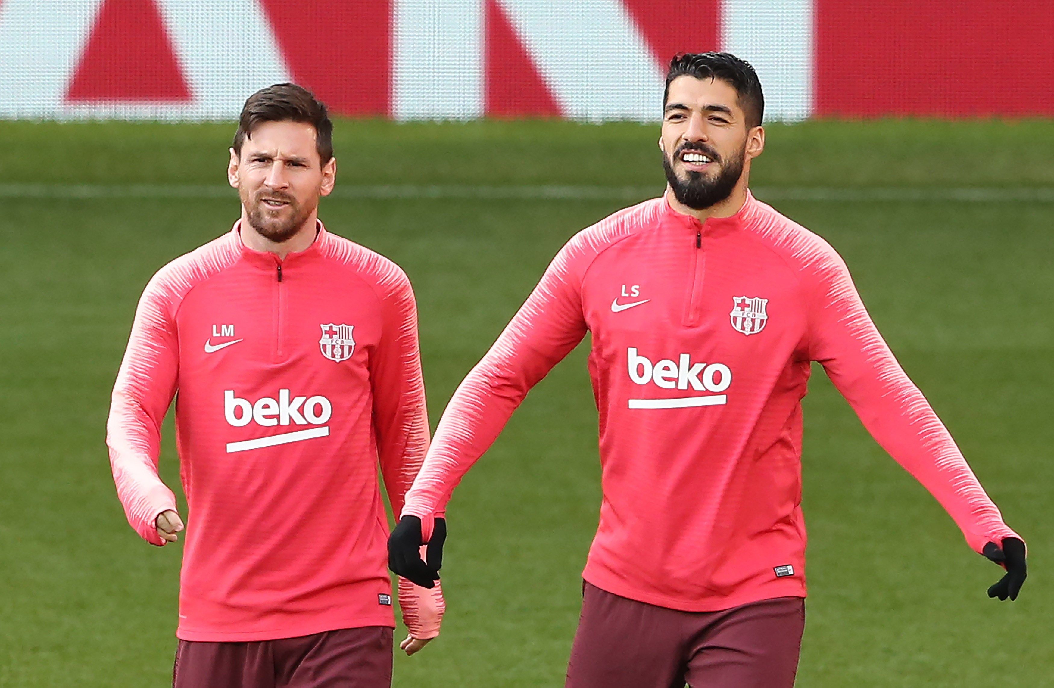 El Barça prueba su sueño 1 Leo Messi (izq) y Luis Suárez llegan al partido tras marcar en la victoria del Barça ante el Atlético de Madrid.