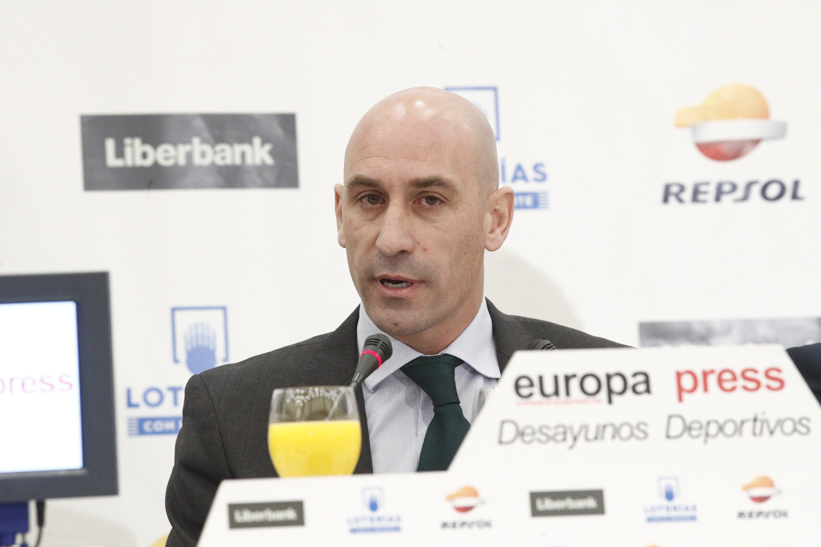 El presidente de la Real Federación Española de Fútbol, Luis Rubiales, durante una rueda de prensa.