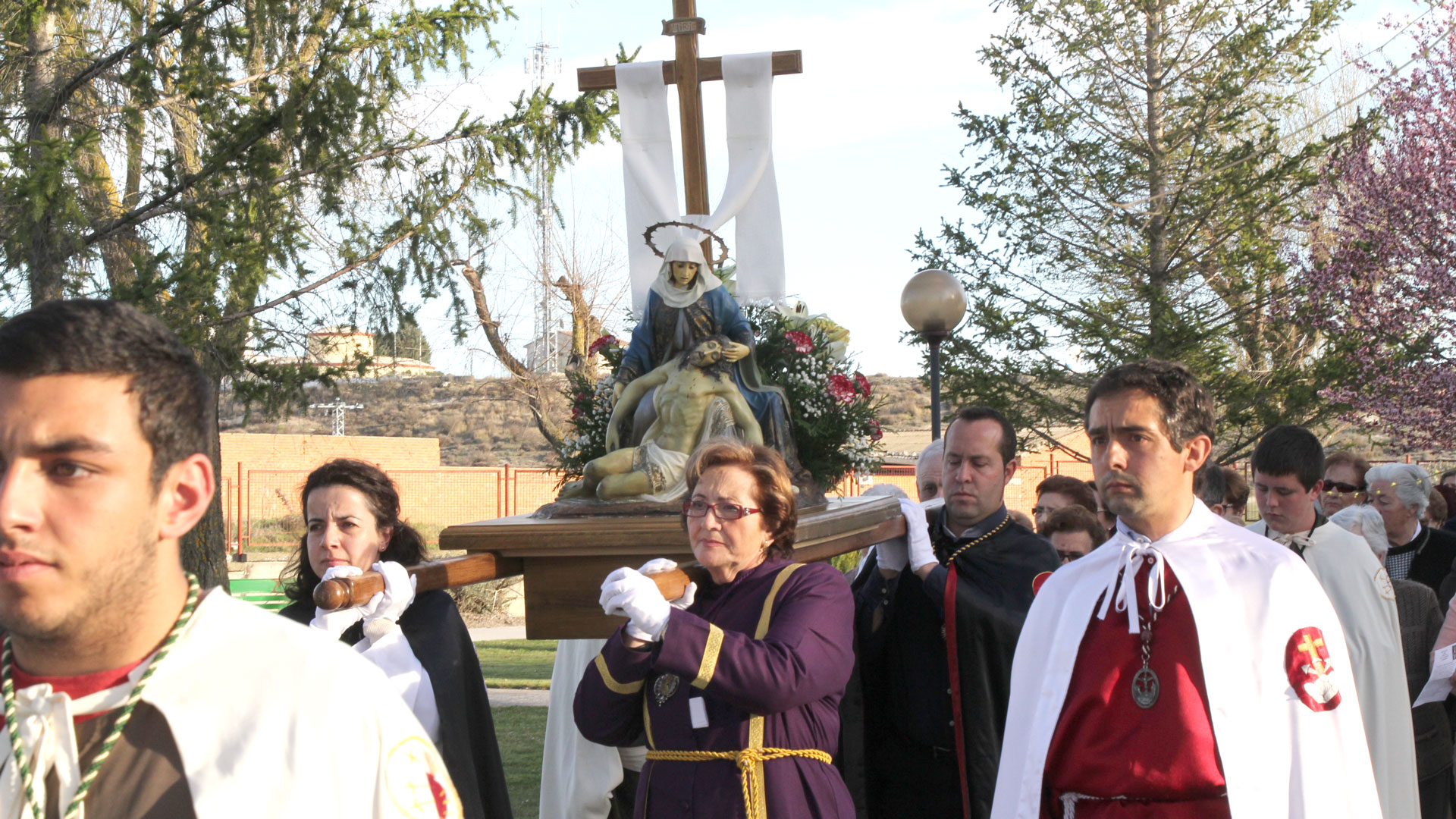 Procesión de Nuestra Señora de la Compasión en años anteriores. / c. núñez