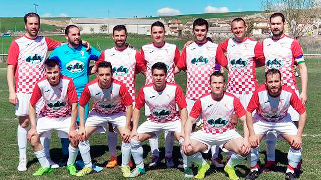 Equipo de El Espinar Arlequín que logró la victoria en el campo del Atlético Hontanares. / ARLEKINES