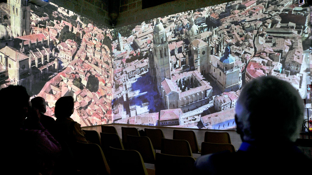 Un espectacular montaje audiovisual./ KAMARERO