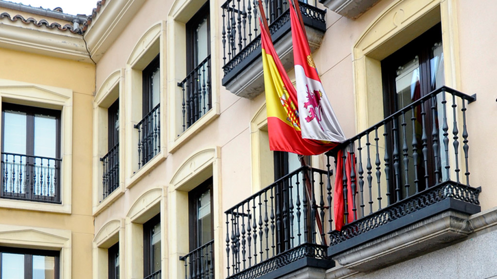 En la Delegación Territorial de la Junta 57 trabajadores han pedido el permiso. / kamarero