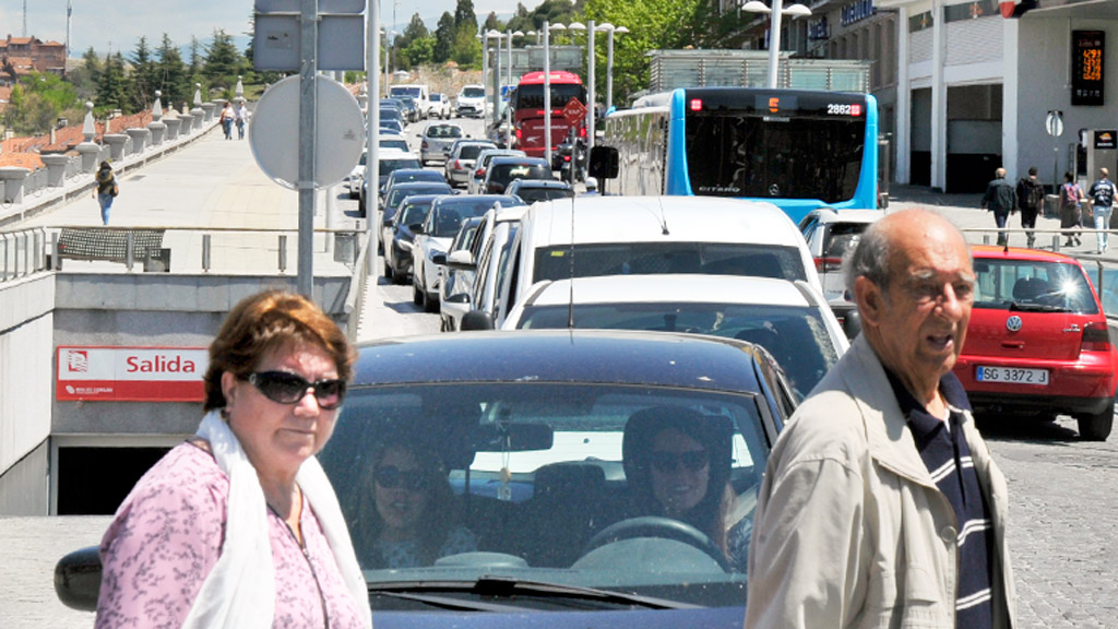 Padre Claret, colapsada a mediodía./KAMARERO