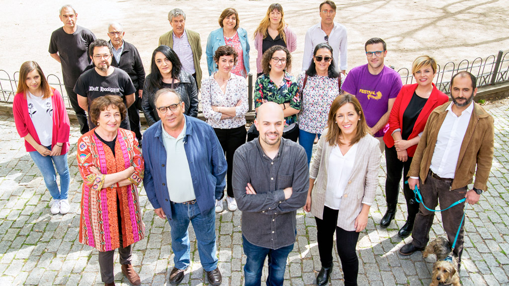 Galindo (IU): “La ciudadanía será el centro de las decisiones políticas” 1 Los candidatos de la formación política IU con la que concurren al Ayuntamiento de Segovia. / el adelantado