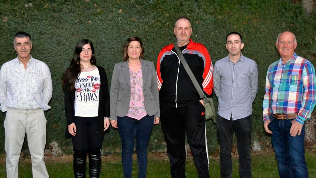 Maria Ángeles Casla, junto a su equipo. / el adelantado